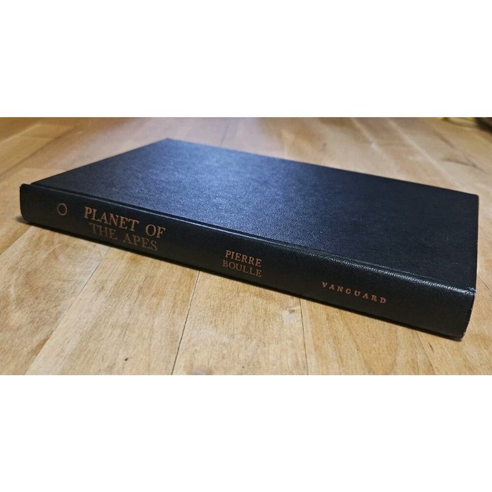 Planet Of The Apes by Pierre Boulle 1963 Vanguard Hardcover Edition USED